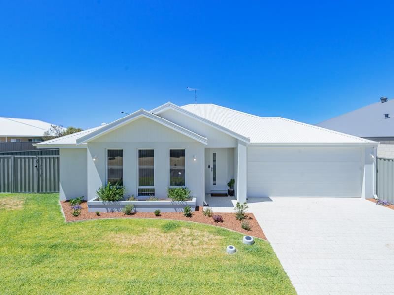 1 Triflora Way, Byford