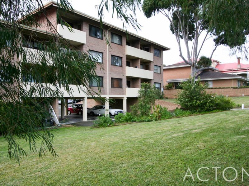 15/522 Stirling Highway, Peppermint Grove