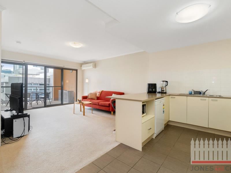 45/154-156 Newcastle Street, Perth