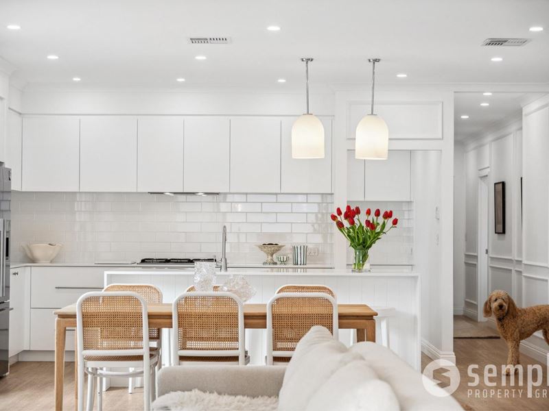 17 Manarola Loop, Coogee