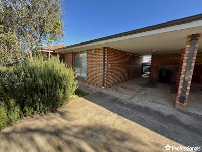 10 Plymouth Road, Utakarra WA 6530