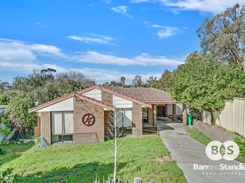 5 Clewlow Court, Withers