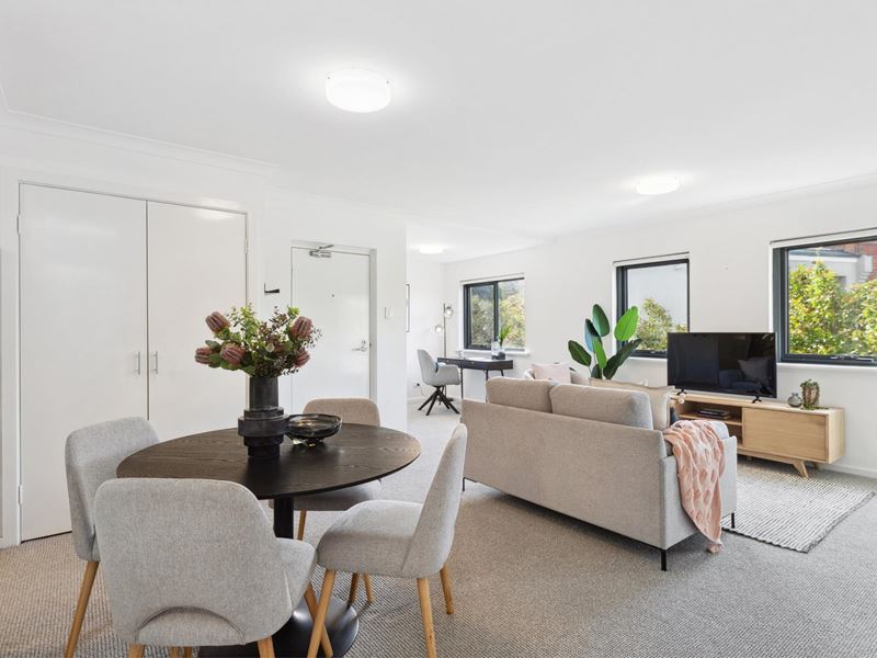 9/392 Stirling Highway (via Prospect Place), Claremont