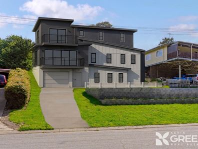 16 Hestia Way, San Remo WA 6210