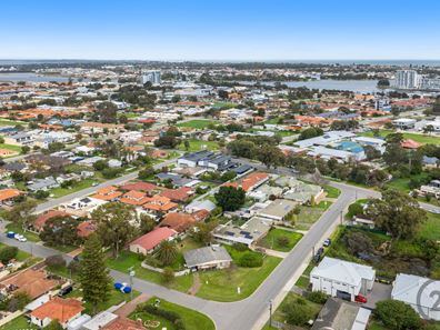 5 Forward Street, Mandurah WA 6210