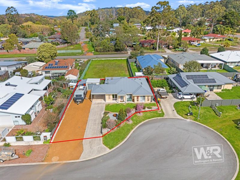 5 Matthews Place, Denmark WA 6333