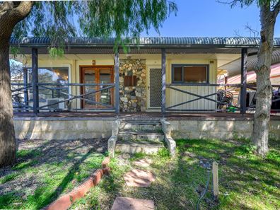 67 Currie Street, Warnbro WA 6169