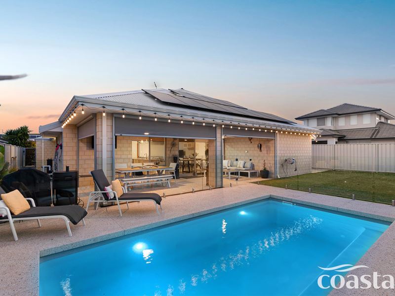 23 Calooli Gr, Golden Bay WA 6174