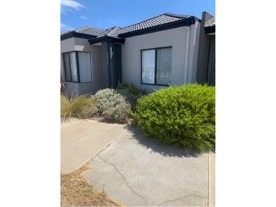 121 Shepperton Dr, Butler WA 6036