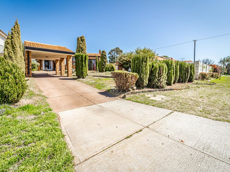 158 Fendam Street, Warnbro WA 6169