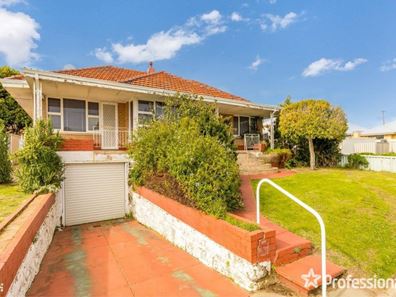 318 Wanneroo Road, Nollamara WA 6061