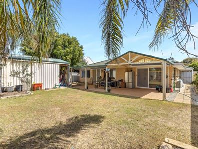 32 Strasbourg Ramble, Port Kennedy WA 6172