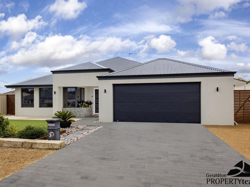 13 Coveside Way, Drummond Cove WA 6532