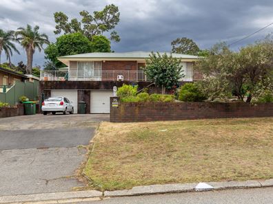 35 Chartwell Way, Swan View WA 6056