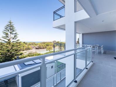 6/52 Rollinson Road, North Coogee WA 6163