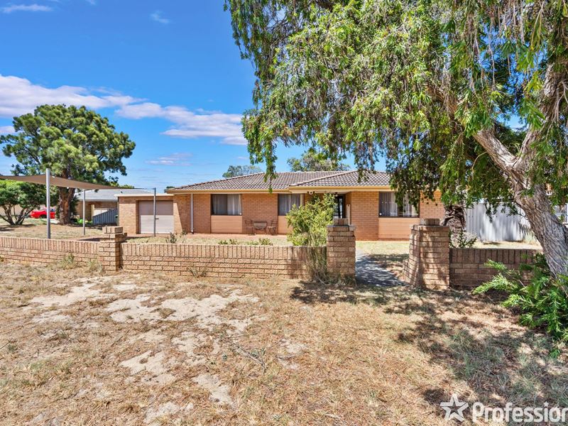 30 Moira Avenue, Forrestfield