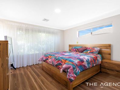 6 Hartz Way, Wandi WA 6167