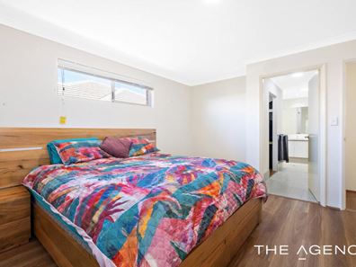 6 Hartz Way, Wandi WA 6167
