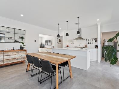 10 Bloomfield Parkway, Baldivis WA 6171