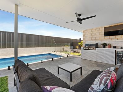 10 Bloomfield Parkway, Baldivis WA 6171