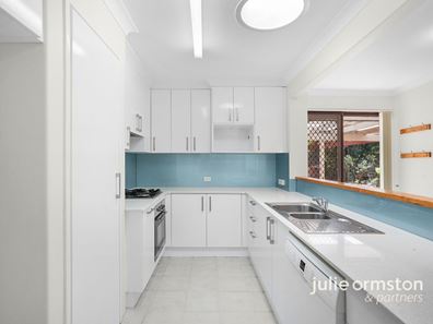 10 Shingle Grove, Edgewater WA 6027