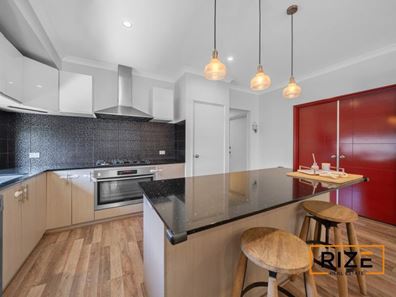 21 Sandridge Street, Banksia Grove WA 6031