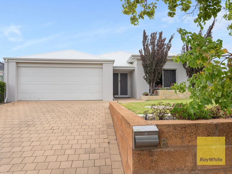 8 Drummond Gardens, Helena Valley WA 6056