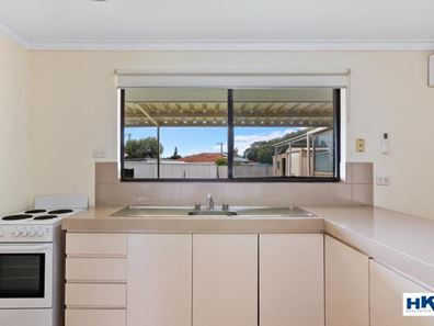 21 Whitfield Drive, Two Rocks WA 6037