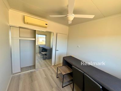 18 Kingsmillii Loop, Newman WA 6753