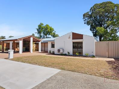 59 Fifth  Avenue, Rossmoyne WA 6148