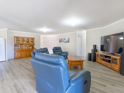 36 Bordeaux Ramble, Port Kennedy WA 6172