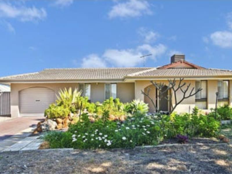 30 Chalmers Avenue, Waikiki WA 6169