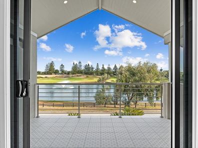 16 Stamford Crescent, Secret Harbour WA 6173