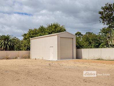12 Stirling Street, Capel WA 6271
