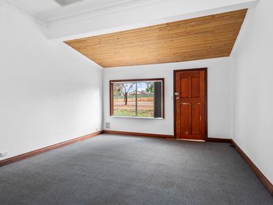 39 Lyall Street, Lamington WA 6430