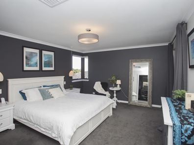 10 Maynard Way, Karrinyup WA 6018
