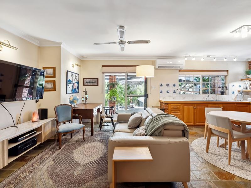 20 Wooloomooloo Road, Greenmount WA 6056