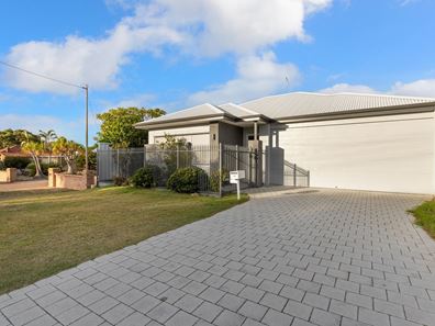 6B Isted Avenue, Hamilton Hill WA 6163