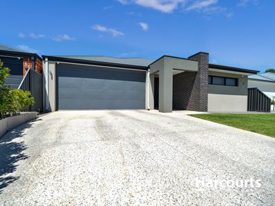 38 Winston Crescent, Viveash WA 6056