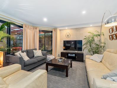 40B Banksia Street, Joondanna WA 6060