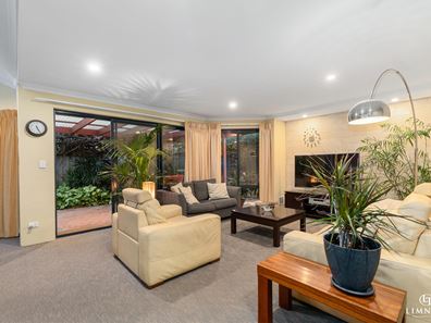 40B Banksia Street, Joondanna WA 6060