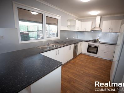 10 Moorambine Street, Wedgefield WA 6721