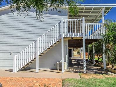 14 Batavia Circle, Kalbarri WA 6536