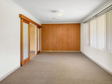 7 Moat Street, Mandurah WA 6210