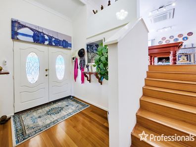10 Jessamine Street, Dianella WA 6059