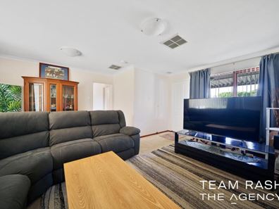 53 Cedar Way, Forrestfield WA 6058