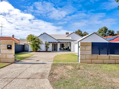 4 ROBERTSON GROVE, South Yunderup WA 6208