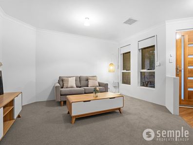 15 Sandleford Way, Hammond Park WA 6164