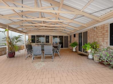 30 Hosken Street, Bluff Point WA 6530