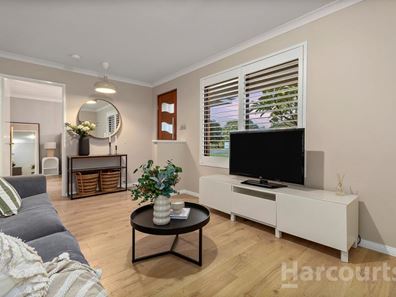 43 Macnaughton Crescent, Kinross WA 6028